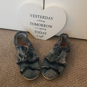 Ionic Epic fabric denim slip on shoes